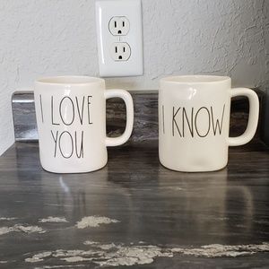 Rae Dunn mug set